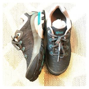 Teva Sugarpine II airmesh hiking shoes